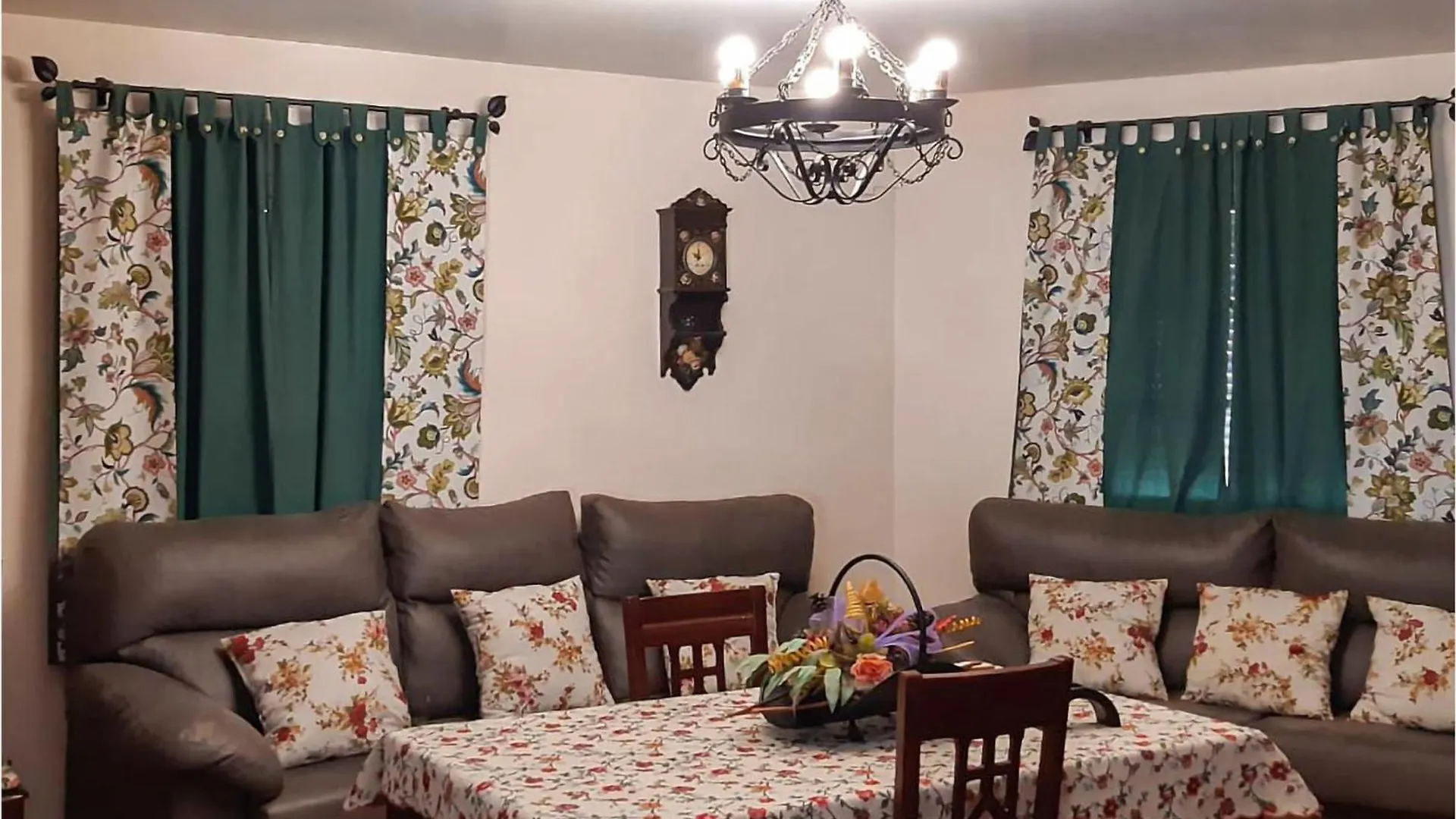 Gorgeous Home In Iznajar