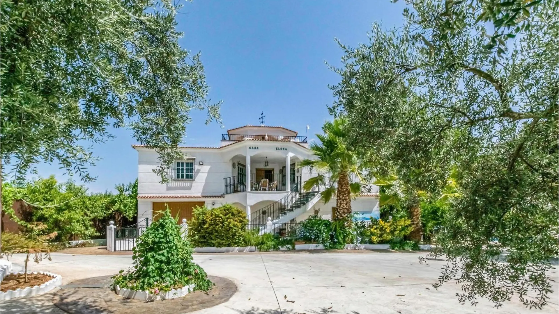Gorgeous Home In Iznajar